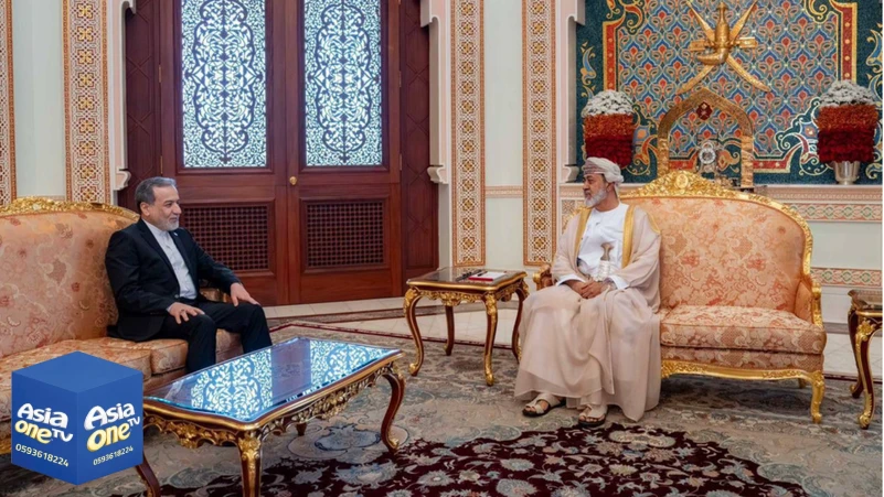 سلطان عمان يبحث مع عراقجي مستجدات الأوضاع بالمنطقة